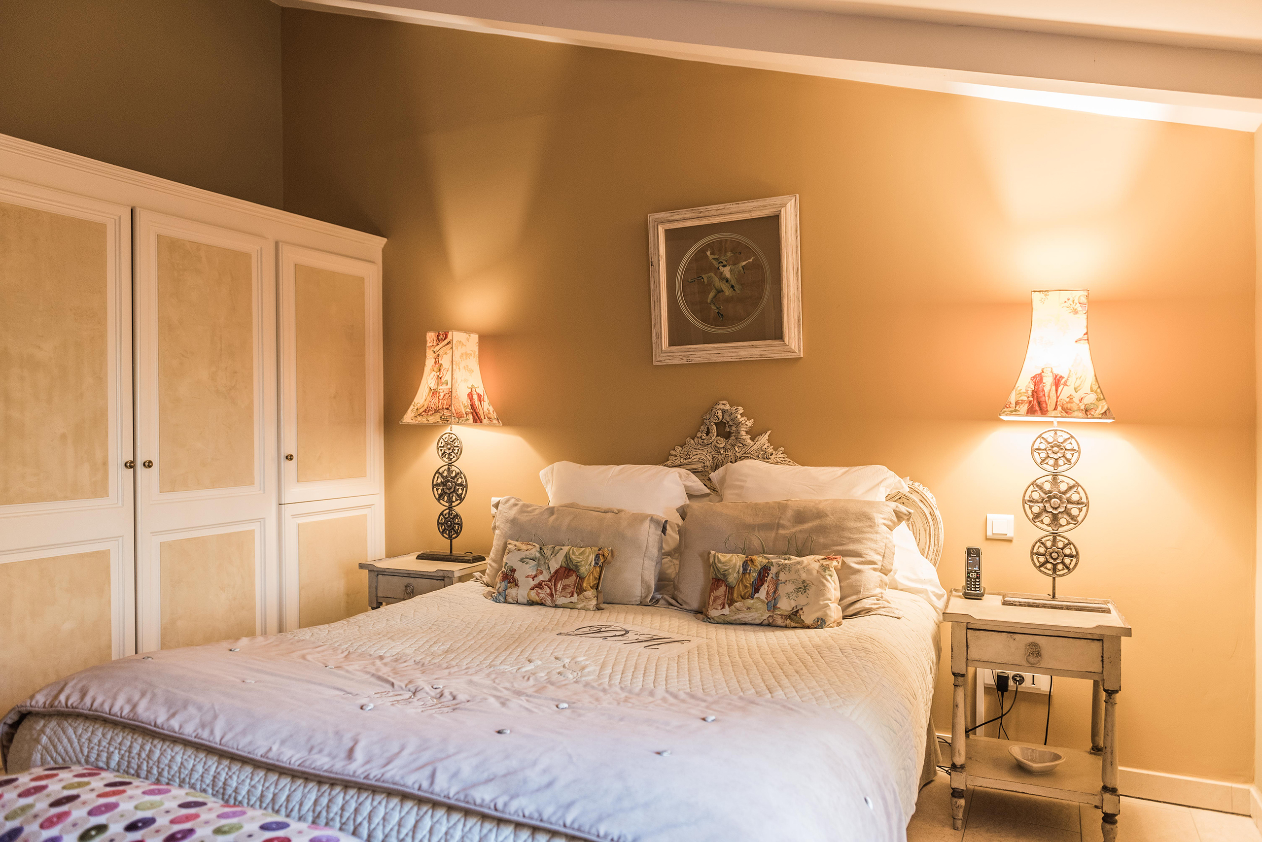 Domaine de Mejeans – Maison et chambres d’hôtes – Provence -Alleins – Bouches du Rhône Domaine de Mejeans - Maison et chambres d'hôtes - Provence -Alleins - Bouches du Rhône